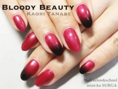 2017年ハロウィンは大人でセンシュアルな世界感で美しく。ドレスに似合うネイルデザイン