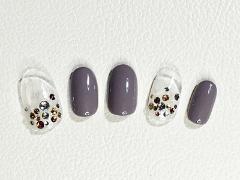 ストーンを引き立たせる、あえてのクリアベース【365日ネイル】 |