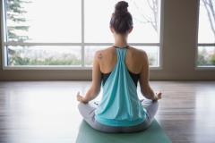 たった5分で驚くほど頭スッキリ。どこでもできる「プチ瞑想」のススメ