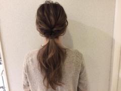 寝坊した朝でもデキる！簡単くるりんぱポニーアレンジ