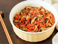 旬のきのこたっぷり！きんぴらや麻婆豆腐など、きのこ尽くしの「常備おかず」レシピ3選【