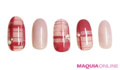 色っぽいのに、品がある、愛されボルドー「チェック」ネイル！ | lMAQUIA