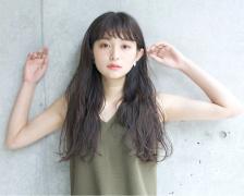 【丸顔さん向け】似合う前髪で顔型カバー！小顔に見えるすっきりバングとは