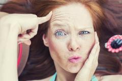 気をつけるべきは3箇所！「老け顔」を防ぐための顔パーツ