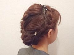 コテがなくてもできるヘアアレンジ！表編み込みだけで作るすっきりアップヘア