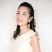 美容家・深澤亜希さんのリップケア愛用アイテムを紹介！！ |