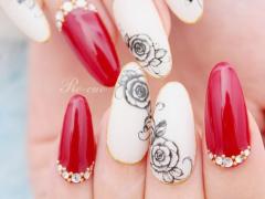 パーティシーズン突入!! ブラックローズで型にはまらないドレスアップネイルに！