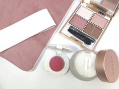 【2017クリスマスコフレ】ヒロイン級の可憐さ！SUQQU「昼の雪」PG使用レポ