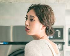 シャギーニット×簡単ギブソンタックのヘアアレンジでこなれ感UP☆ |