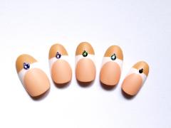 ただのフレンチに飽きた人におすすめ！ウィングチップ風ネイル【365日ネイル】 |