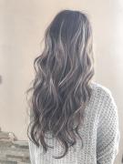 バレイヤージュを攻略してまわりと差をつけろ！外国人っぽさが魅力♡