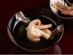 1日3組だけ！日本料理の名店『うち山』から唯一、暖簾分けを許された、奇才料理人の驚くべ