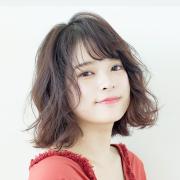 「スモーキー×透明感」が新しい、美肌効果バツグンのモーヴ系カラーボブ | lMAQUIA