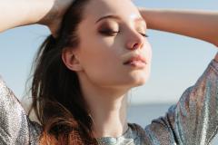 マイナス5歳のシャープ顔に！「小顔エクササイズ」でフェイスラインすっきり