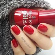 「自分でできる」が嬉しい♡大人のセルフネイル見本帳