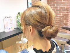 もこもこマフラースタイルにピッタリ！簡単お団子ヘアアレンジの作り方