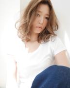 面長に似合うミディアムって？今より似合う髪型を選びたい人必見！