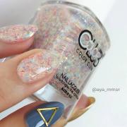 塗るだけで冬らしい手元に♡今話題の「モヘアネイル」が可愛い！