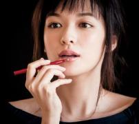 リップブラシで美リップに！トレンドリップの塗り方＆おすすめ人気アイテムまとめ |