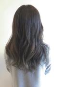 アッシュグレーで手に入れる、透明感のある髪♡色落ちも可愛いんです♪