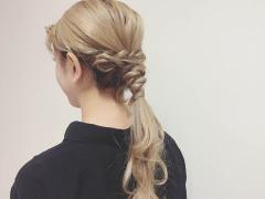 簡単な上品ローポニーテールスタイル！きれいめオトナ女子のヘアアレンジレシピ