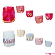 プチプラセルフネイルで高見えドレスアップ！ クリスマスは優美なカラーで足元に華を添え