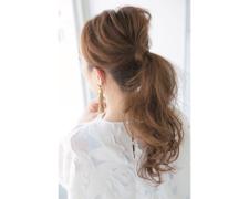 かわいい髪型19選｜簡単ヘアアレンジ＆ヘアスタイルのトレンドまとめ |