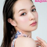 透明感を高めるピンクをまとって。ふわっと春めく犬木愛流・ワントーンメイク | lMAQUIA