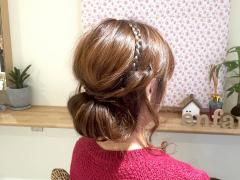 カチュームに髪を入れ込むだけ！3分で作る簡単ギブソンタックでおしゃれ女子に変身♪