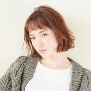 真冬のカジュアルボブは、脱力カールと透け感バングがおしゃれ見えのカギ | lMAQUIA