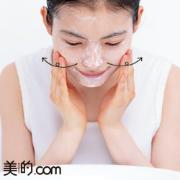 乳液洗顔のススメ！毛穴レスなもっちり美肌に…乳液洗顔のやり方＆おすすめ乳液 |