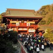 参拝は大きなところがいい？おみくじのやり直しはあり？知っておきたい初詣のルール