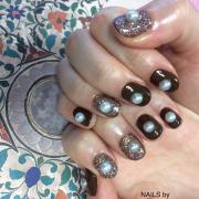 チョコを渡す指先までかわいく♡ おすすめバレンタインネイルデザイン