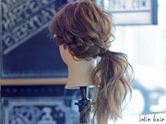 シンプル、簡単、すぐできる♪ 初心者さん向けカジュアルな斜めポニーテールヘアアレンジ