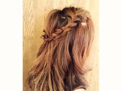 超簡単でかわいいハーフアップ！三つ編みで作るくるりんぱヘアアレンジのやり方