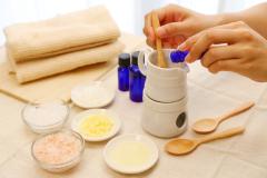  眠っても疲れがとれない！深い睡眠を誘う心地良い香りアイテム