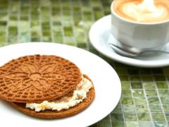 あの華麗なる一族・メディチ家も食していた!? 14世紀以前から伝わる祝い菓子「チャルダ」に