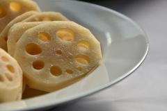 【レシピつき】まさかの美肌食材「レンコン」を美味しく食べる方法！