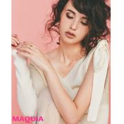 【鈴木えみさん×イガリシノブさん】90年代ニュアンスを今っぽく表現したメイク＆ファッシ