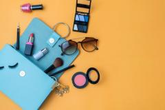 マニアが徹底解説！おすすめの海外コスメ通販サイト4選