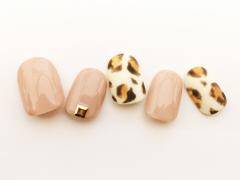 まろやかピンク×レオパード柄の甘辛デザイン【365日ネイル】 |