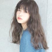 目指せ黒髪美人♡巻き髪アレンジで今っぽヘアを手に入れよう！