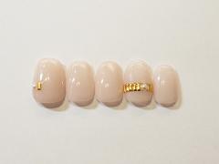 3連休に突入！待ちわびたデートには清楚なデザインで【365日ネイル】 |