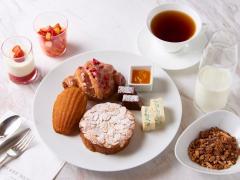 『ピエール・エルメ・パリ 青山』から始まる新しい朝。月に一度だけの朝食コースで、至福