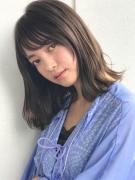 明るめアッシュブラウンで透明感のある髪色に♪