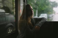 挑戦するのが怖い人へ。「不安」と向き合い、一歩踏み出す勇気を持つ方法