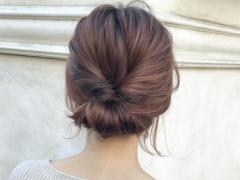 起きて「３分」で完成！オフィスモテが叶うヘアアレンジの作り方を教えます♡