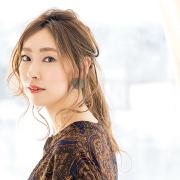 不器用さんでも簡単アレンジ♪ 後れ毛ポニーテール｜1週間アレンジ |