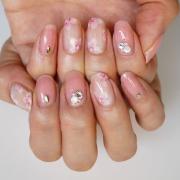 爪先も春満開！ 手描きで上品桜ネイル【ギ☆のセルフネイル手本帖】 | lMAQUIA