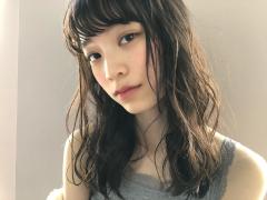 セミロング×ゆるふわパーマでおしゃれな女性になろう♪